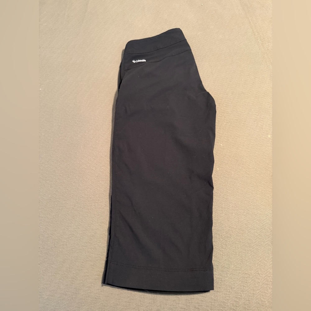 ⭐️ Last Chance ⭐️ Columbia Omni-Shield outdoors trekking hiking capri pants REI - Picture 2 of 11
